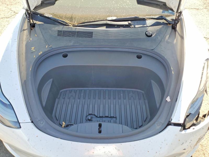 Photo 11 from auction – 2022 TESLA MODEL 3 with VIN 5YJ3E1EB9NF102355