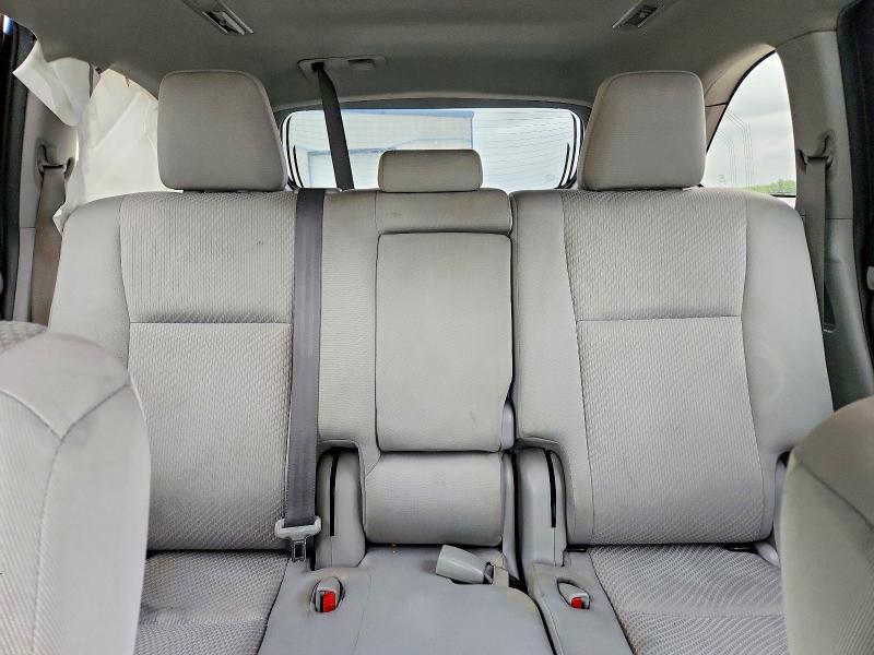 Photo 10 from auction – 2019 TOYOTA HIGHLANDER with VIN 5TDZZRFH7KS289747
