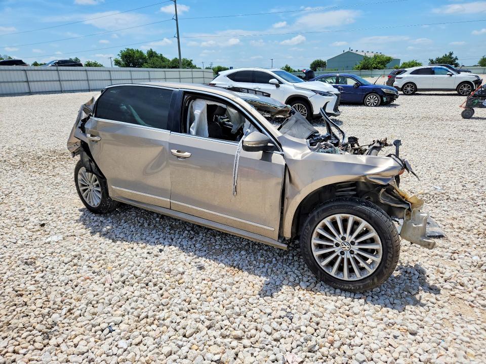 Photo 4 from auction – 2016 VOLKSWAGEN PASSAT with VIN 1VWBS7A30GC023336
