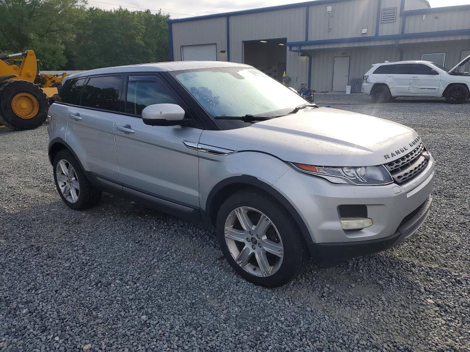 Photo 4 from auction – 2013 LAND ROVER RANGE ROVER EVOQUE with VIN SALVR2BG5DH743240