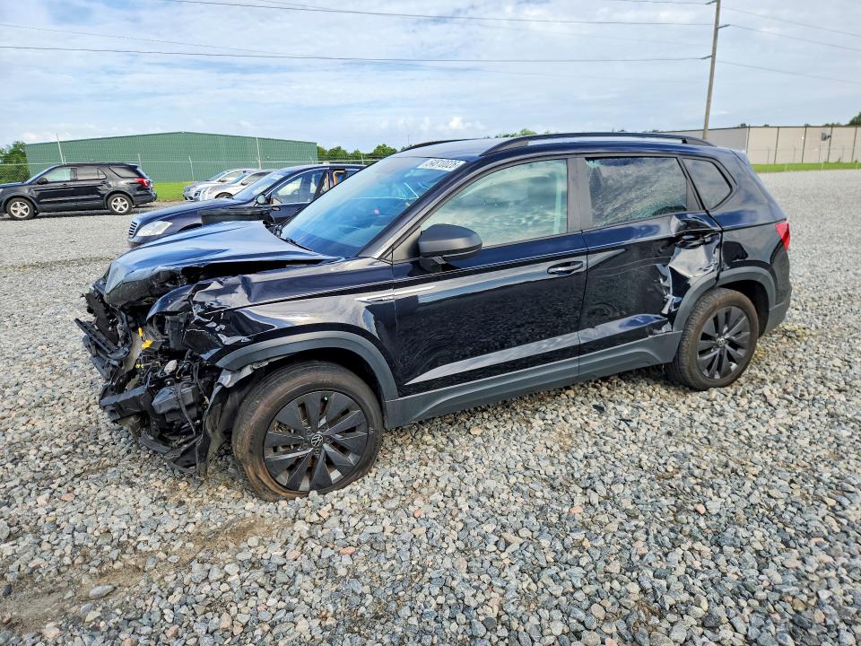 2022 VOLKSWAGEN TAOS