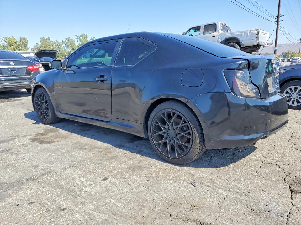 Photo 2 from auction – 2013 SCION TC with VIN JTKJF5C74D3057789