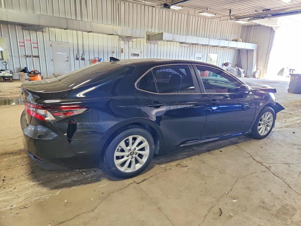 Photo 3 from auction – 2024 TOYOTA CAMRY with VIN 4T1C11AK4RU217522