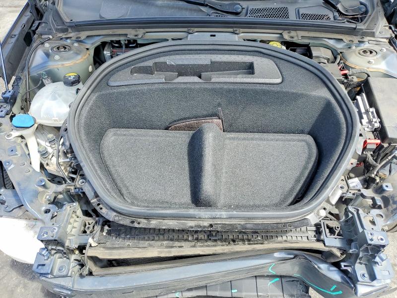 Foto 11 de la subasta – 2022 POLESTAR 2 con VIN LPSED3KA8NL058809