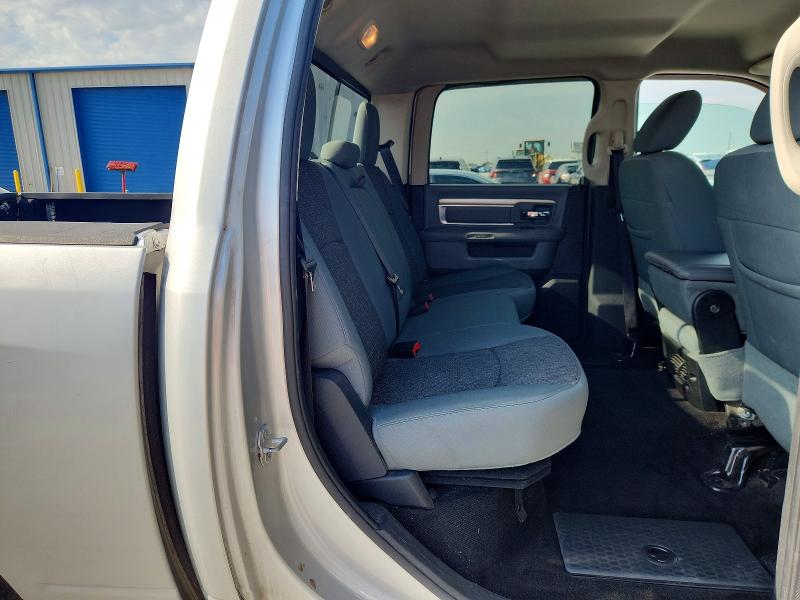 Photo 10 from auction – 2016 RAM 1500 with VIN 3C6RR6LT5GG300975