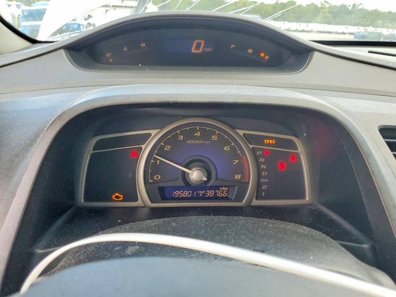 Photo 9 from auction – 2011 HONDA CIVIC with VIN 19XFA1F58BE041387