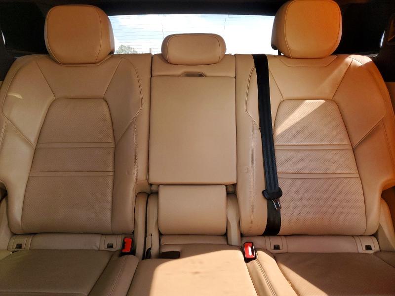 Photo 10 from auction – 2020 PORSCHE CAYENNE with VIN WP1AA2AY1LDA01154