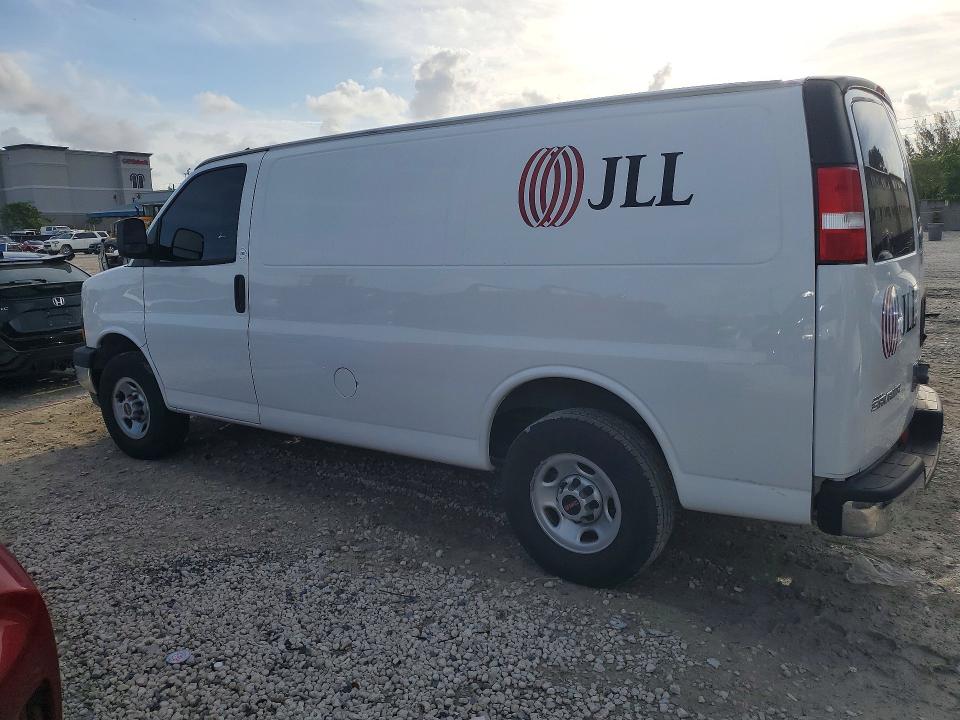 Photo 2 from auction – 2022 GMC SAVANA with VIN 1GTW7AFPXN1147556