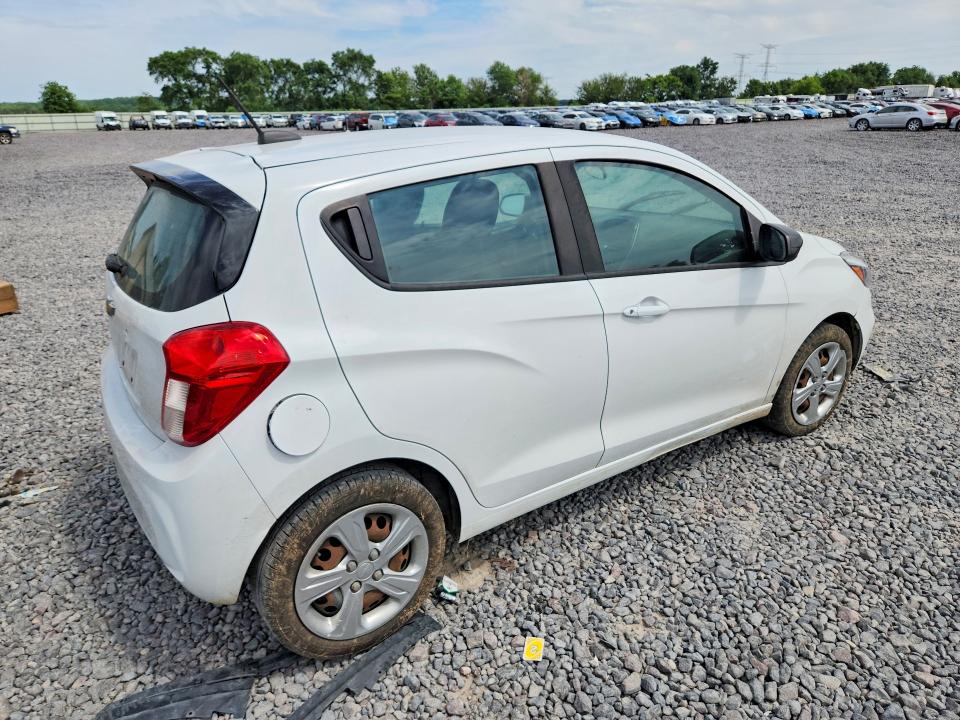 Photo 3 from auction – 2021 CHEVROLET SPARK with VIN KL8CB6SA7MC730095