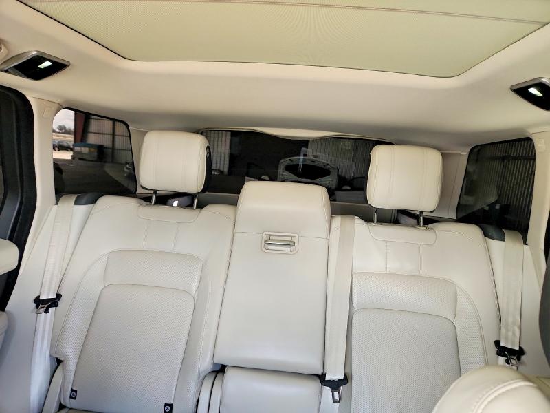 Photo 10 from auction – 2019 LAND ROVER RANGE ROVER with VIN SALGS2SV6KA527317