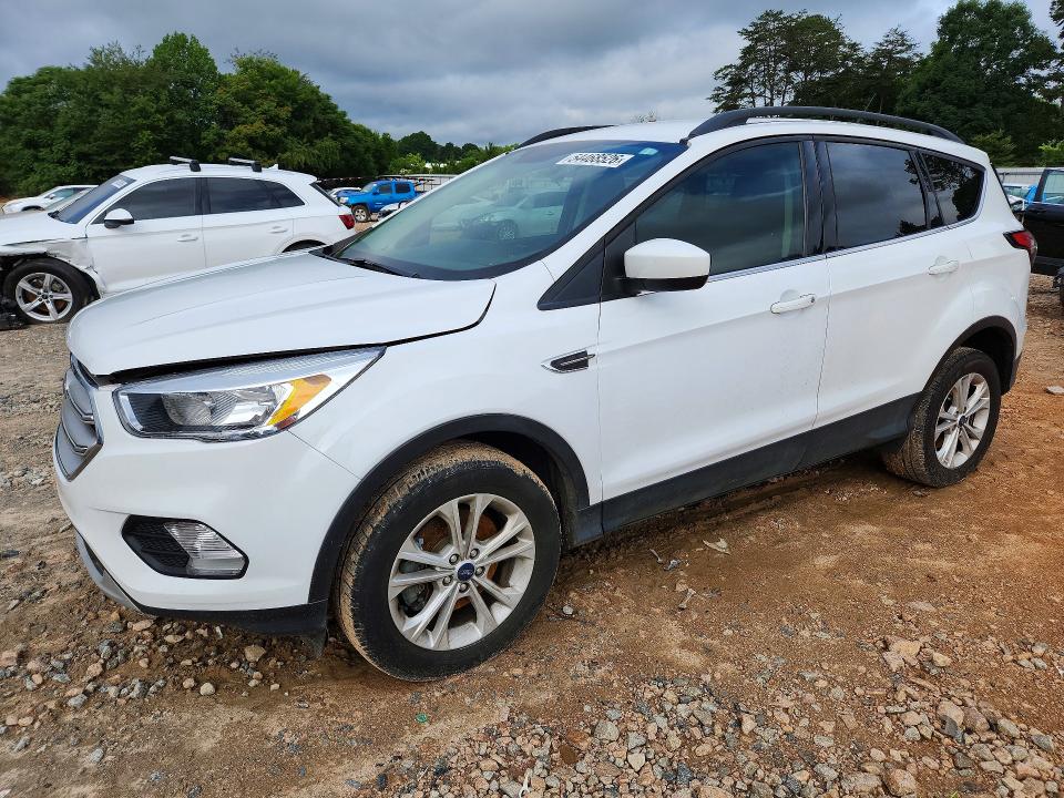 FORD ESCAPE 2018 with VIN 1FMCU9GD5JUD41091 - Photo from auction