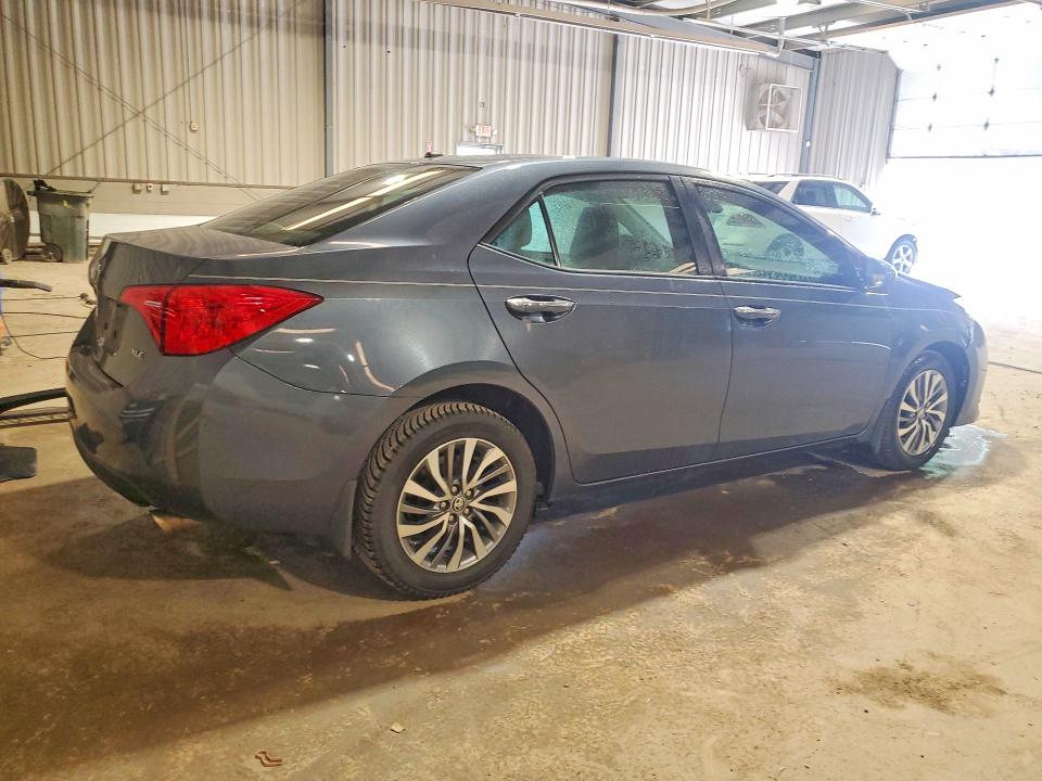 Photo 3 from auction – 2018 TOYOTA COROLLA with VIN 2T1BURHE9JC049108