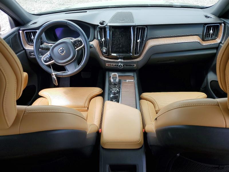 Photo 8 from auction – 2022 VOLVO XC60 with VIN YV4H60DL3N1046314