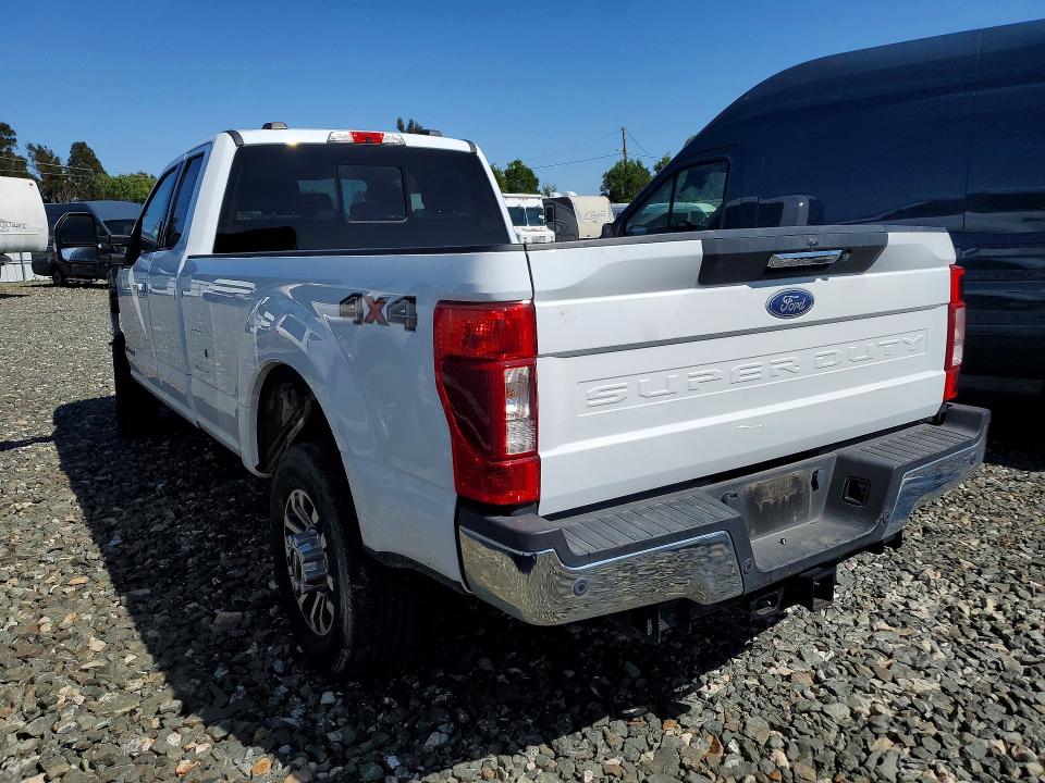 Photo 2 from auction – 2022 FORD F350 with VIN 1FT8X3BT5NEE57792