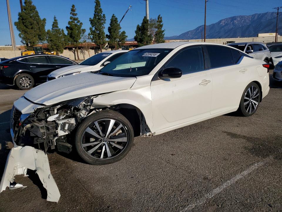 NISSAN ALTIMA 2022 with VIN 1N4BL4CV3NN356084 - Photo from auction
