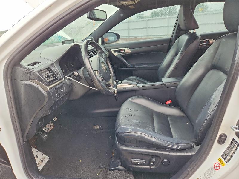 Photo 7 from auction – 2015 LEXUS CT with VIN JTHKD5BH9F2216700