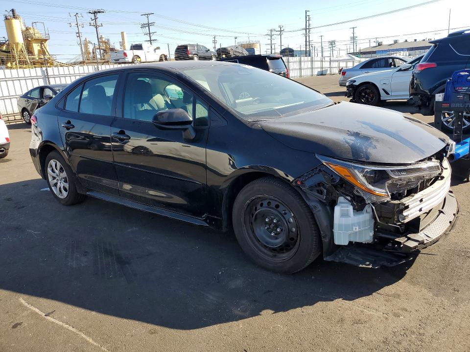 Снимка 4 от търг – 2025 TOYOTA COROLLA с VIN 5YFB4MDE0SP275077