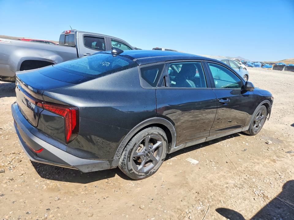 Photo 3 from auction – 2025 KIA K4 with VIN 3KPFT4DE4SE033866