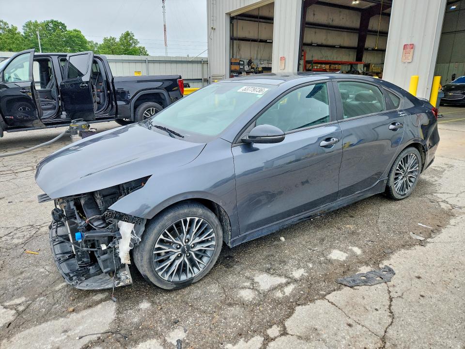 KIA FORTE 2023 with VIN 3KPF54AD7PE585004 - Photo from auction