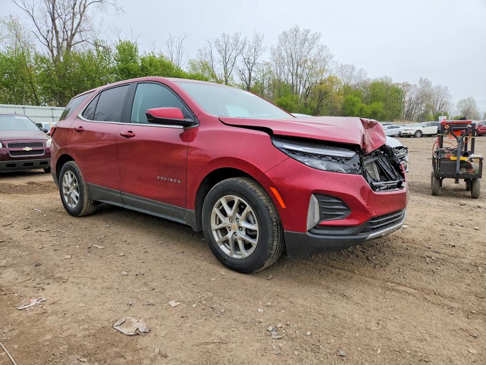 Photo 4 from auction – 2022 CHEVROLET EQUINOX with VIN 2GNAXKEV6N6112470