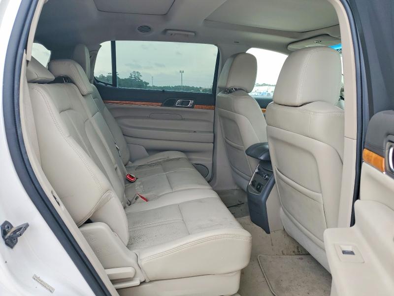 Photo 11 from auction – 2010 LINCOLN MKT with VIN 2LMHJ5FR8ABJ17182