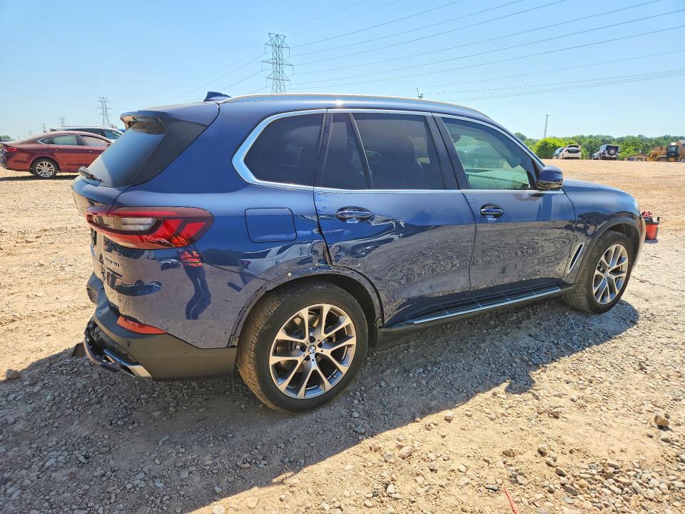 Photo 3 from auction – 2021 BMW X5 with VIN 5UXCR6C03M9F36008