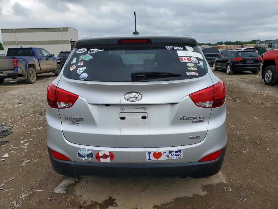 Photo 6 from auction – 2013 HYUNDAI TUCSON with VIN KM8JUCAC0DU578645