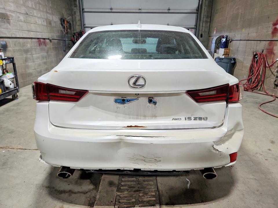 Photo 6 from auction – 2015 LEXUS IS with VIN JTHCF1D27F5020950