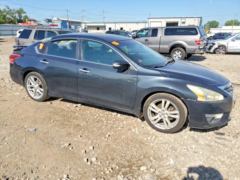 Photo 4 from auction – 2013 NISSAN ALTIMA with VIN 1N4BL3AP5DC228504
