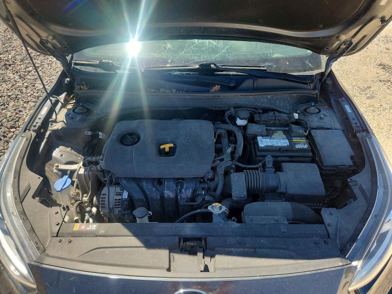 Photo 11 from auction – 2021 KIA FORTE with VIN 3KPF54AD5ME300182