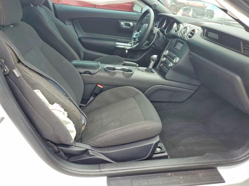 Photo 10 from auction – 2019 FORD MUSTANG with VIN 1FA6P8TH5K5187365