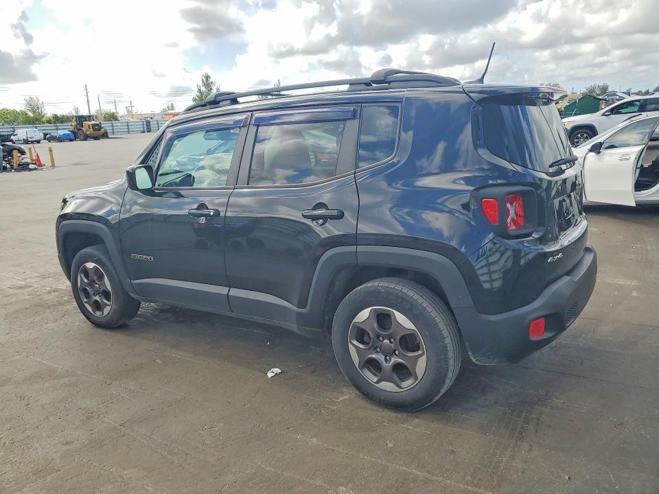 Photo 2 from auction – 2016 JEEP RENEGADE with VIN ZACCJBBW6GPE37738