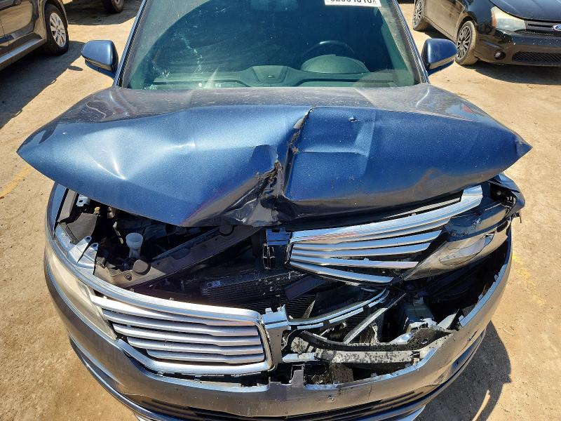 Photo 11 from auction – 2018 LINCOLN MKC with VIN 5LMCJ2C90JUL07512