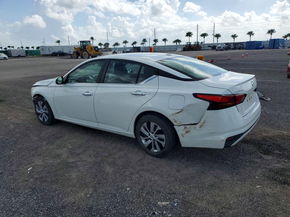 Photo 2 from auction – 2020 NISSAN ALTIMA with VIN 1N4BL4BV1LC163930
