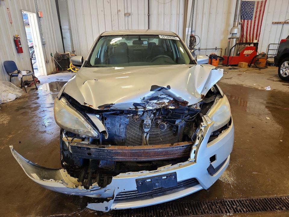 Photo 5 from auction – 2014 NISSAN SENTRA with VIN 3N1AB7AP6EL690370