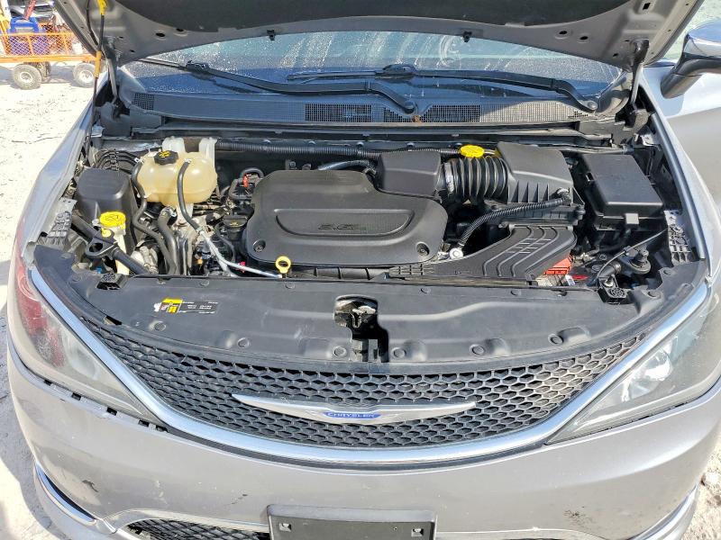Photo 12 from auction – 2020 CHRYSLER PACIFICA with VIN 2C4RC1BG5LR279681