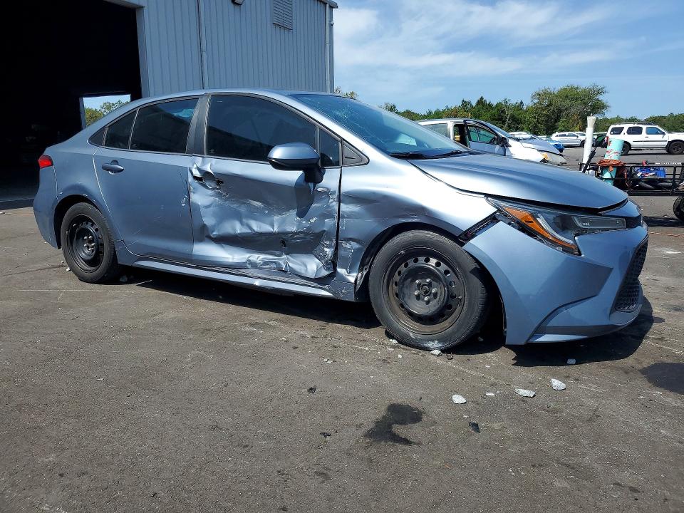 Photo 4 from auction – 2021 TOYOTA COROLLA with VIN 5YFEPMAE3MP211675
