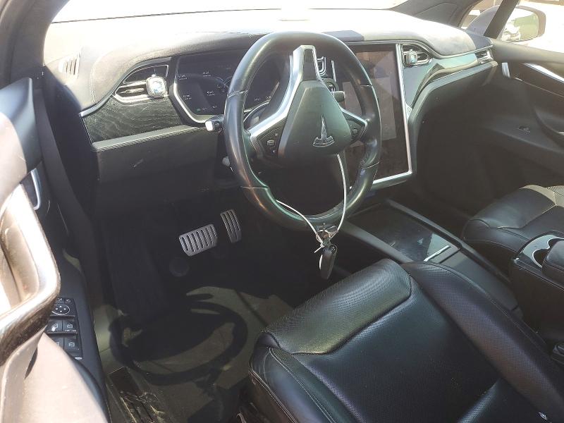 Photo 8 from auction – 2016 TESLA MODEL X with VIN 5YJXCAE45GF005584