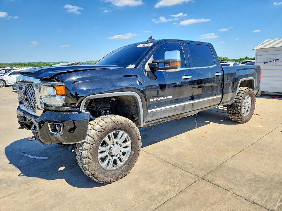 GMC SIERRA 2016 with VIN 1GT12UE80GF247787 - Photo from auction