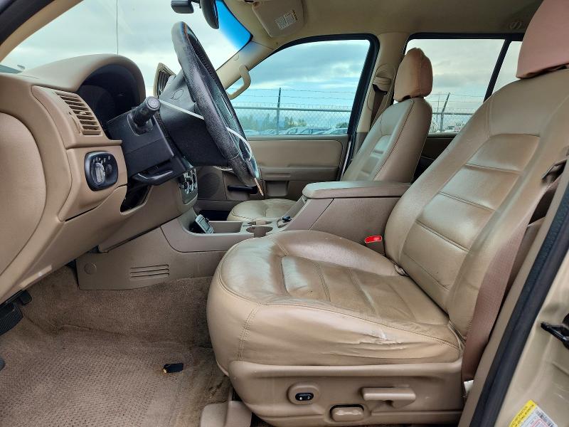 Photo 7 from auction – 2005 FORD EXPLORER with VIN 1FMZU73K25ZA63648