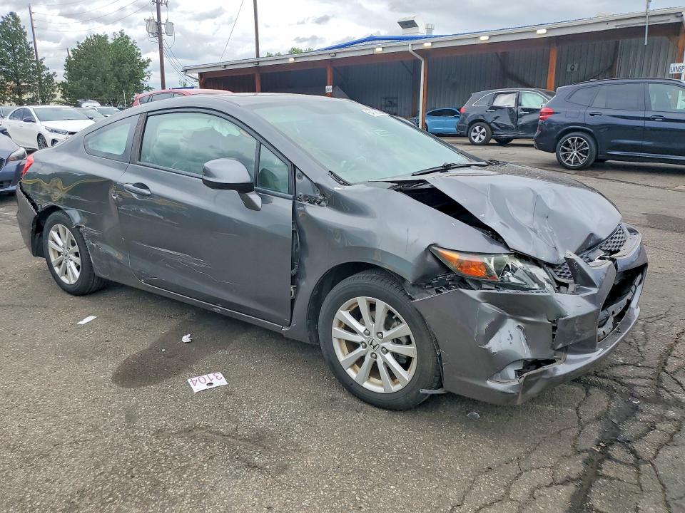 Photo 4 from auction – 2012 HONDA CIVIC with VIN 2HGFG3B80CH540170