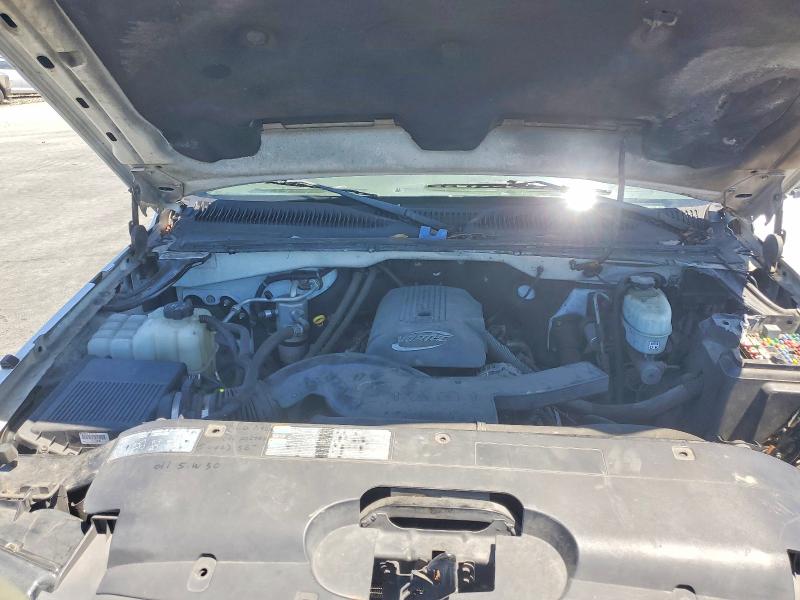 Photo 11 from auction – 2005 CHEVROLET SILVERADO with VIN 1GCHC24U75E307243