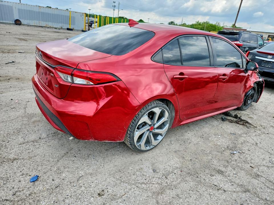 Photo 3 from auction – 2020 TOYOTA COROLLA with VIN JTDEPRAE1LJ104558