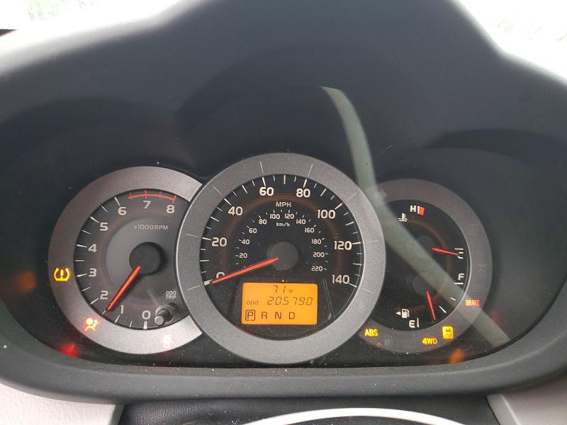 Zdjęcie 9 z aukcji – 2009 TOYOTA RAV4 z VIN JTMBF33V89D017599