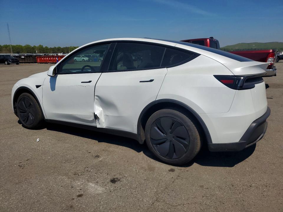 Снимка 2 от търг – 2026 TESLA MODEL Y с VIN 7SAYGDEE6TF515734