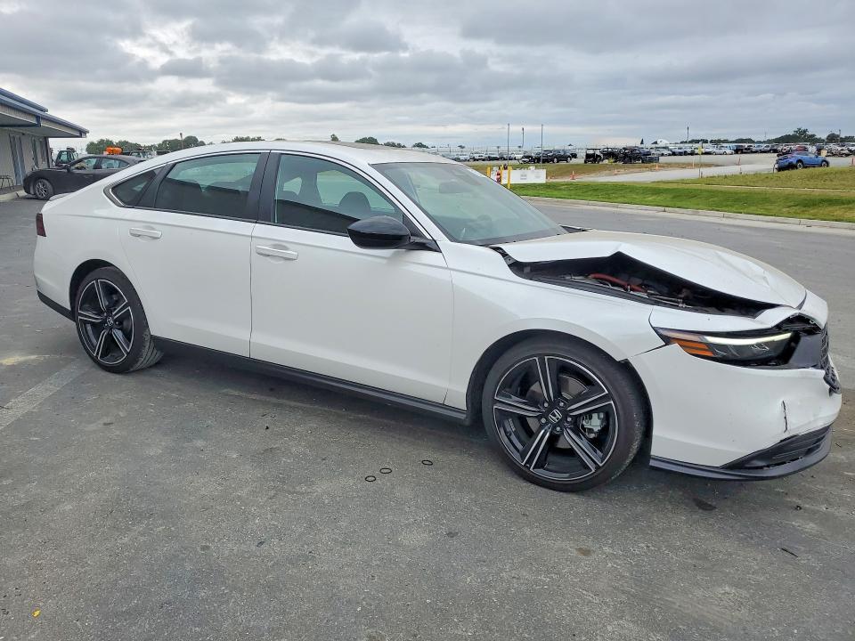 Photo 4 from auction – 2025 HONDA ACCORD with VIN 1HGCY2F53SA078212