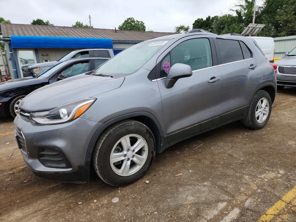 CHEVROLET TRAX 2020 with VIN 3GNCJLSB3LL335892 - Photo from auction