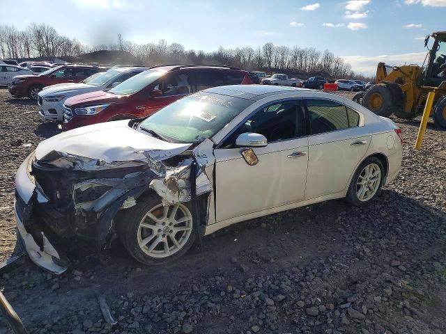NISSAN MAXIMA 2010 с VIN 1N4AA5AP5AC860945 - Снимка от търг