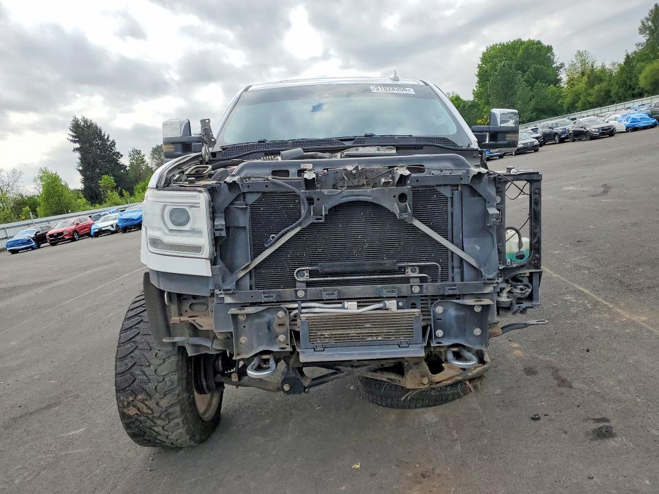 Photo 5 from auction – 2017 GMC SIERRA with VIN 1GT12UEY8HF234271