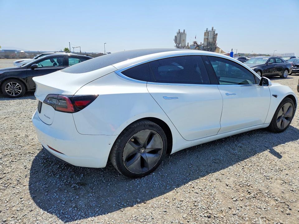 Photo 3 from auction – 2020 TESLA MODEL 3 with VIN 5YJ3E1EB5LF636532